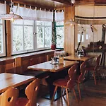 Mölltalerhof 3*