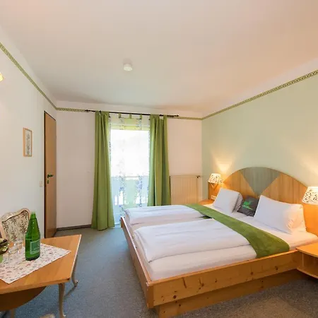 فندق Moelltalerhof 3*